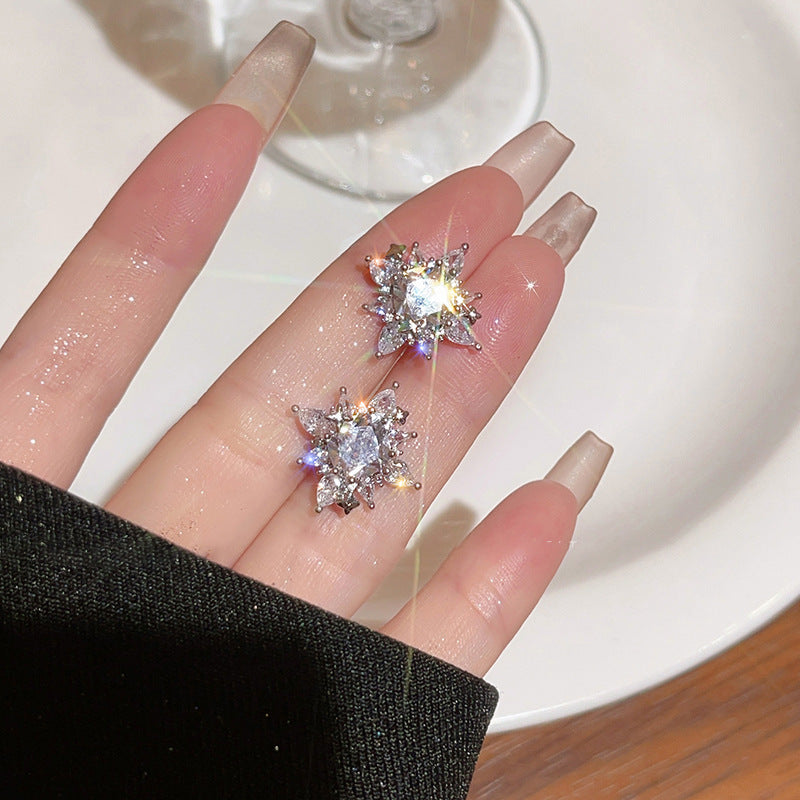 Sparking Snowflake Earrings For Women Shiny Zircon  Firework Exquisite Earring Christmas New Year Party Jewelry - Artigo Importado